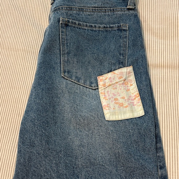 Stylish Blue/Light Pink  Patchwork Jeans BP Responsible measures 14” across - Picture 6 of 9